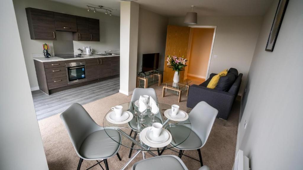 Adelphi Wharf Luxury Apartments Manchester Bagian luar foto