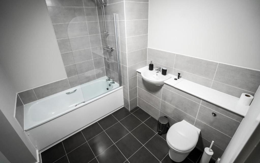 Adelphi Wharf Luxury Apartments Manchester Bagian luar foto