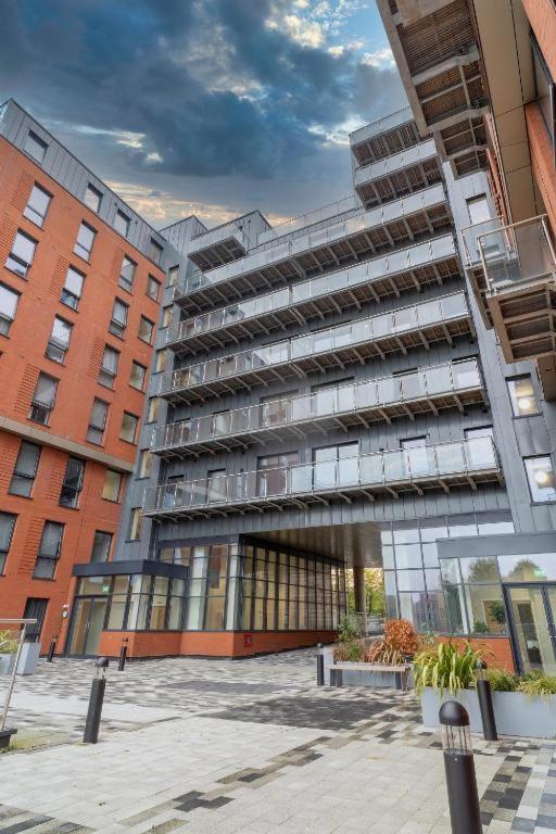 Adelphi Wharf Luxury Apartments Manchester Bagian luar foto