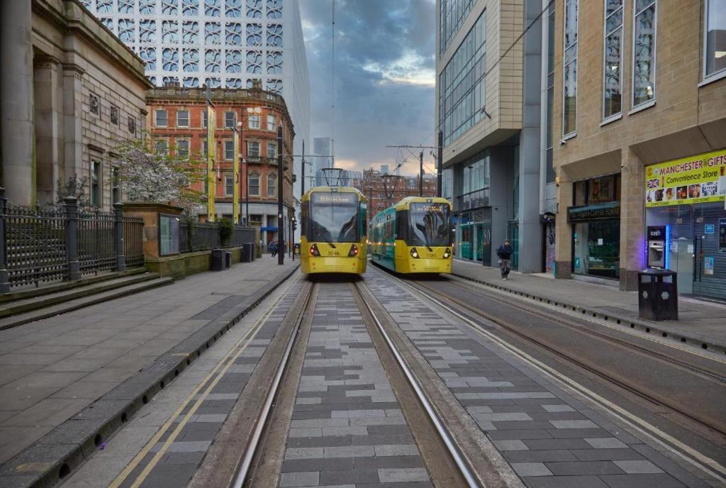 Adelphi Wharf Luxury Apartments Manchester Bagian luar foto
