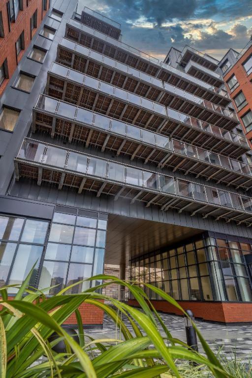 Adelphi Wharf Luxury Apartments Manchester Bagian luar foto