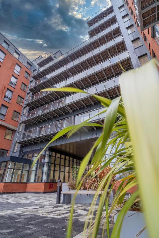 Adelphi Wharf Luxury Apartments Manchester Bagian luar foto