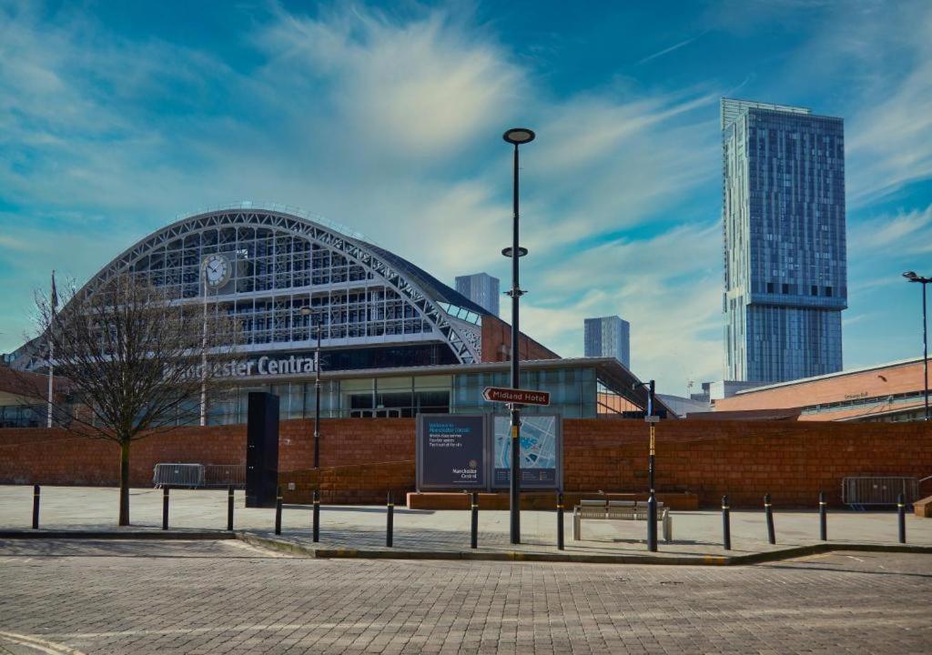 Adelphi Wharf Luxury Apartments Manchester Bagian luar foto