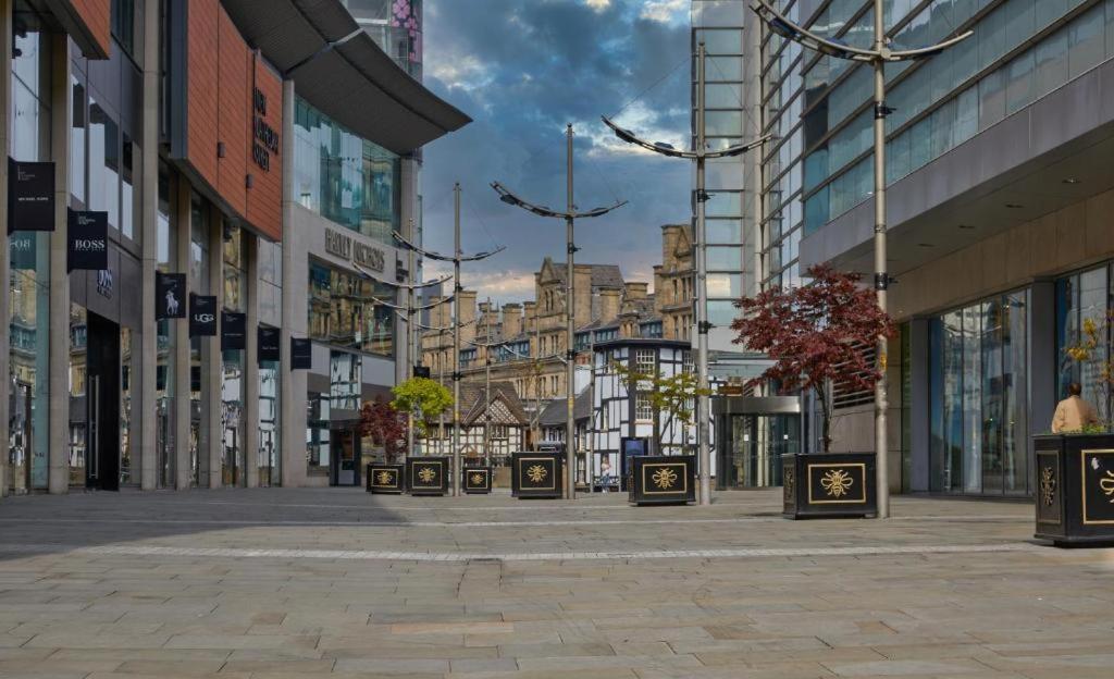 Adelphi Wharf Luxury Apartments Manchester Bagian luar foto